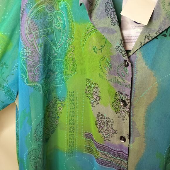 Delta Burke Floral Button Front Shirt - Picture 8 of 12
